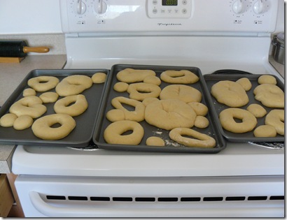 1.29.09 making doughnuts (5)