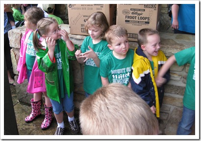 5.3.10 Isaac's Kindergarten Zoo Trip (1)