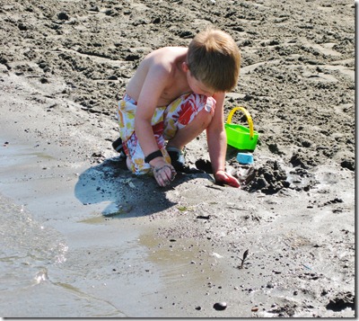 7.30.11 Beach Park outing (28)